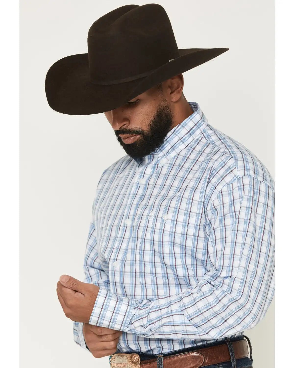 Wrangler Men's Plaid Print Long Sleeve Button-Down Western Shirt