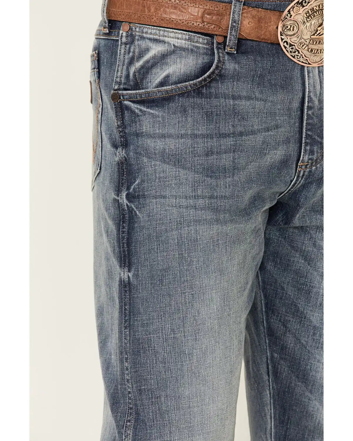 Wrangler Retro Men's Greeley Light Wash Stretch Relaxed Bootcut Jeans