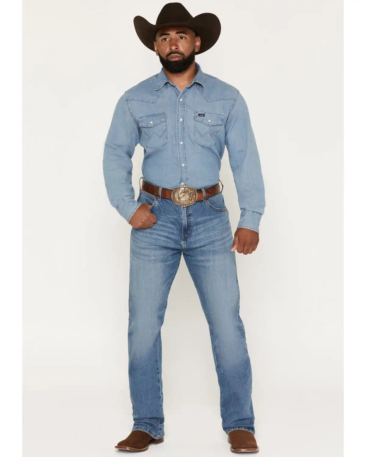 Wrangler Men's Retro Medium Wash Relaxed Bootcut Stretch Denim Jeans
