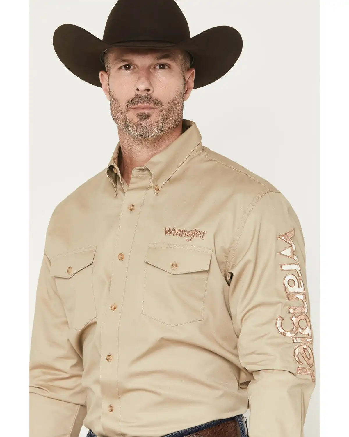 Wrangler Men's Logo Long Sleeve Button-Down Western Shirt