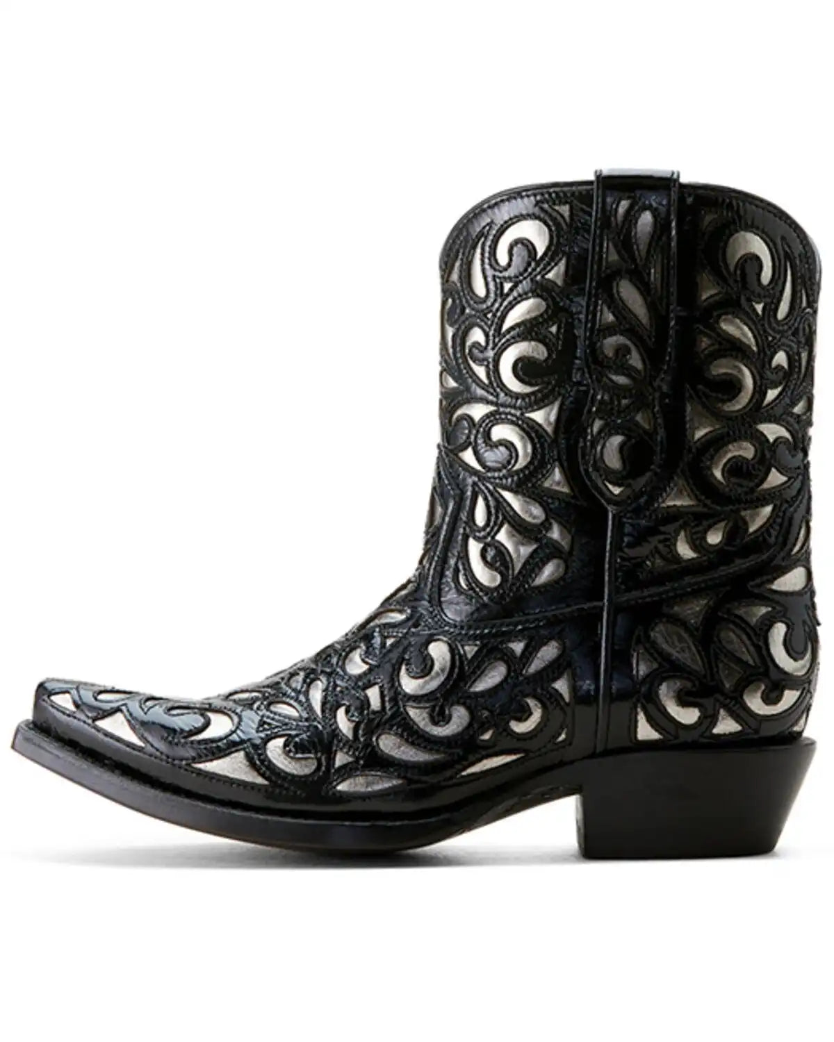 Ariat Women's Valentina Outlay Western Booties - Snip Toe